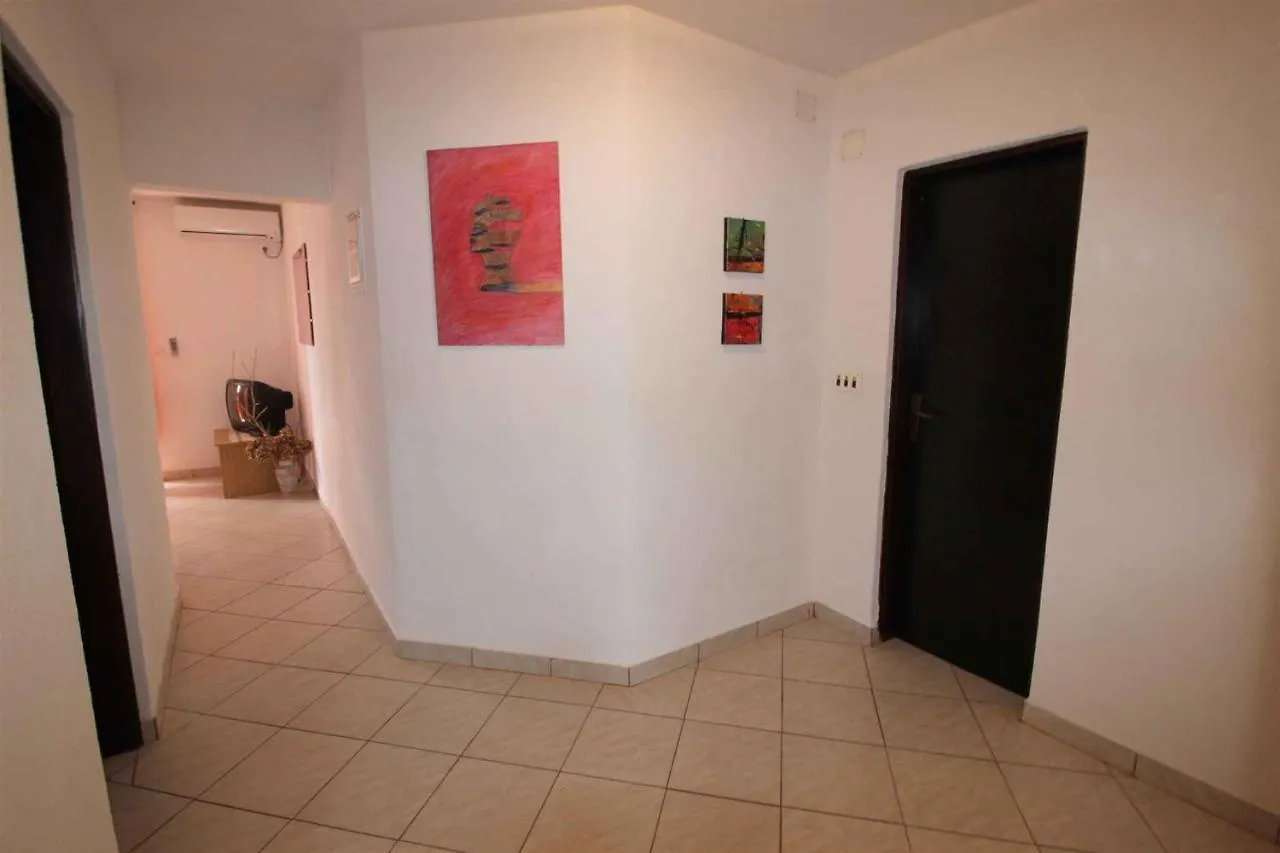 Apartment In Novigrad - Istrien 30330 Karpinjan 0*,  Croatia